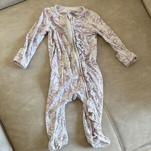 Caden Lane Pink Bow Patterned Footie